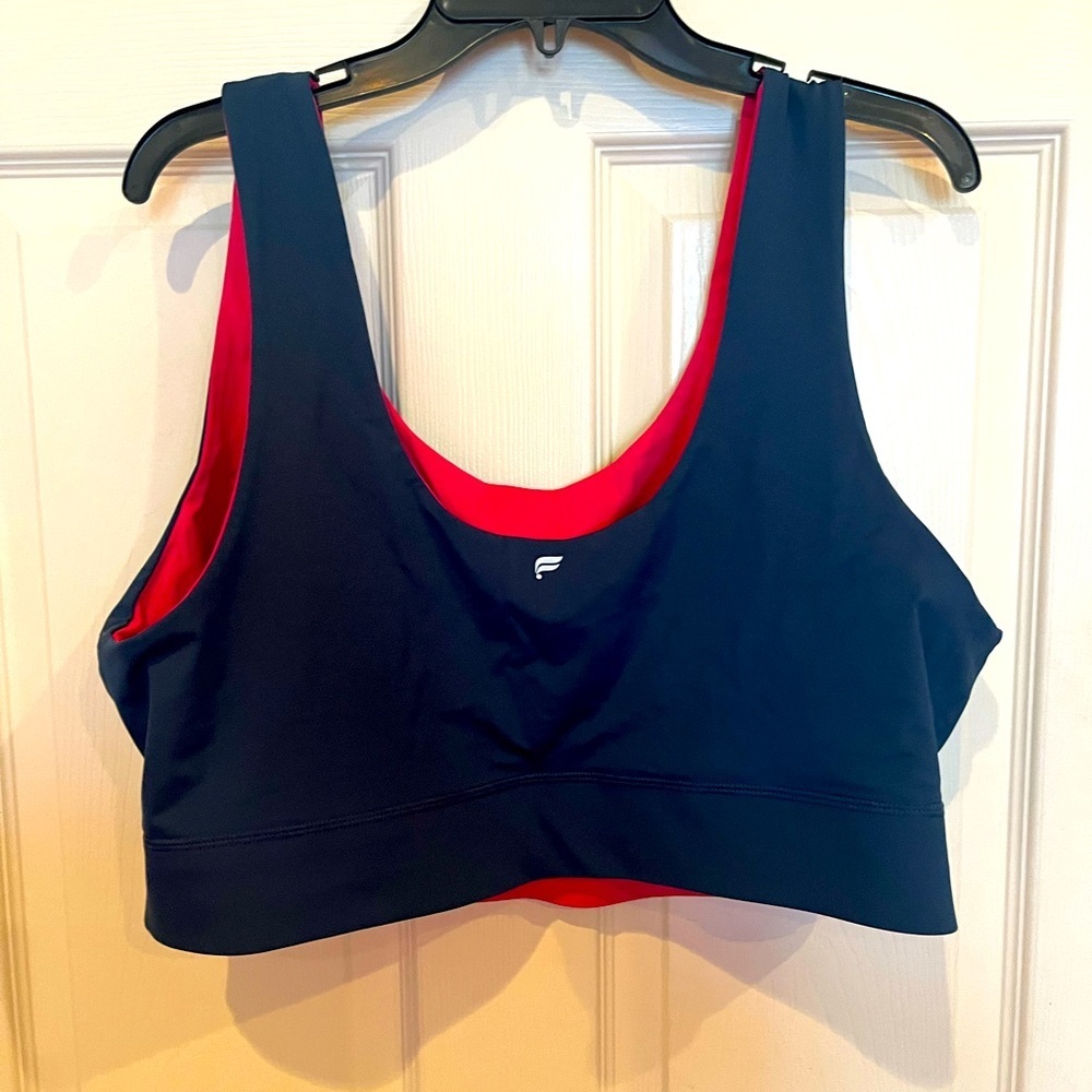 # Fabletics Reversible 3X sports bra - Picture 3 of 4
